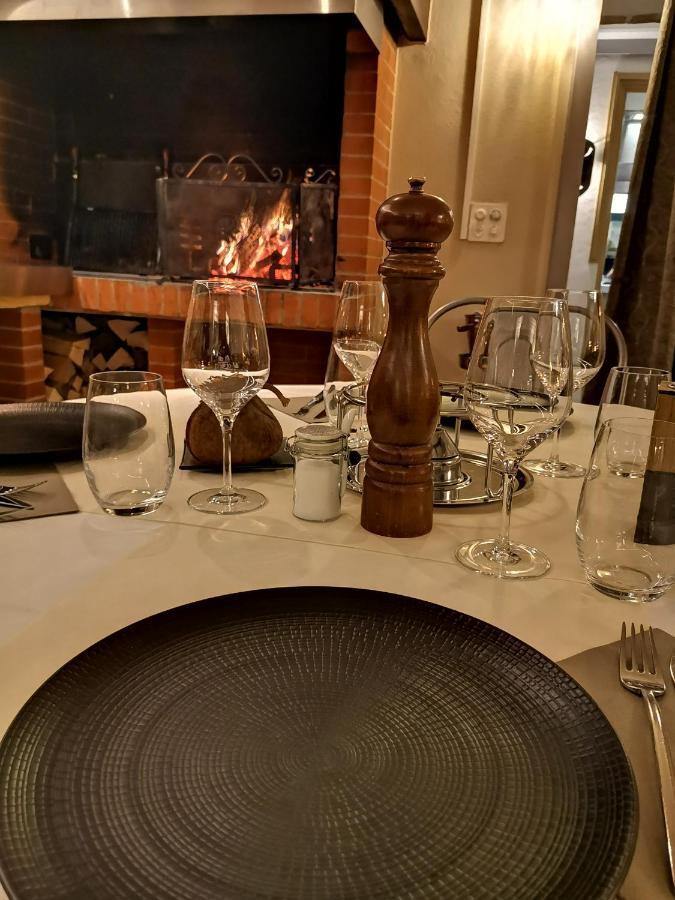 L'Hotel By Hostellerie Du Chateau ロール エクステリア 写真