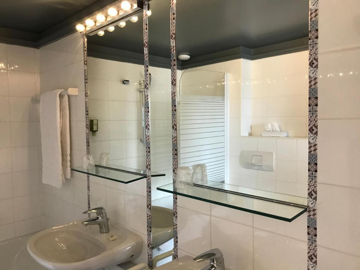 L'Hotel By Hostellerie Du Chateau ロール エクステリア 写真